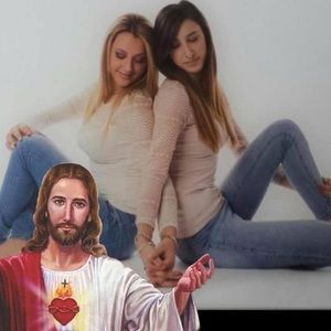 Meet your Posher, Julia ljupco